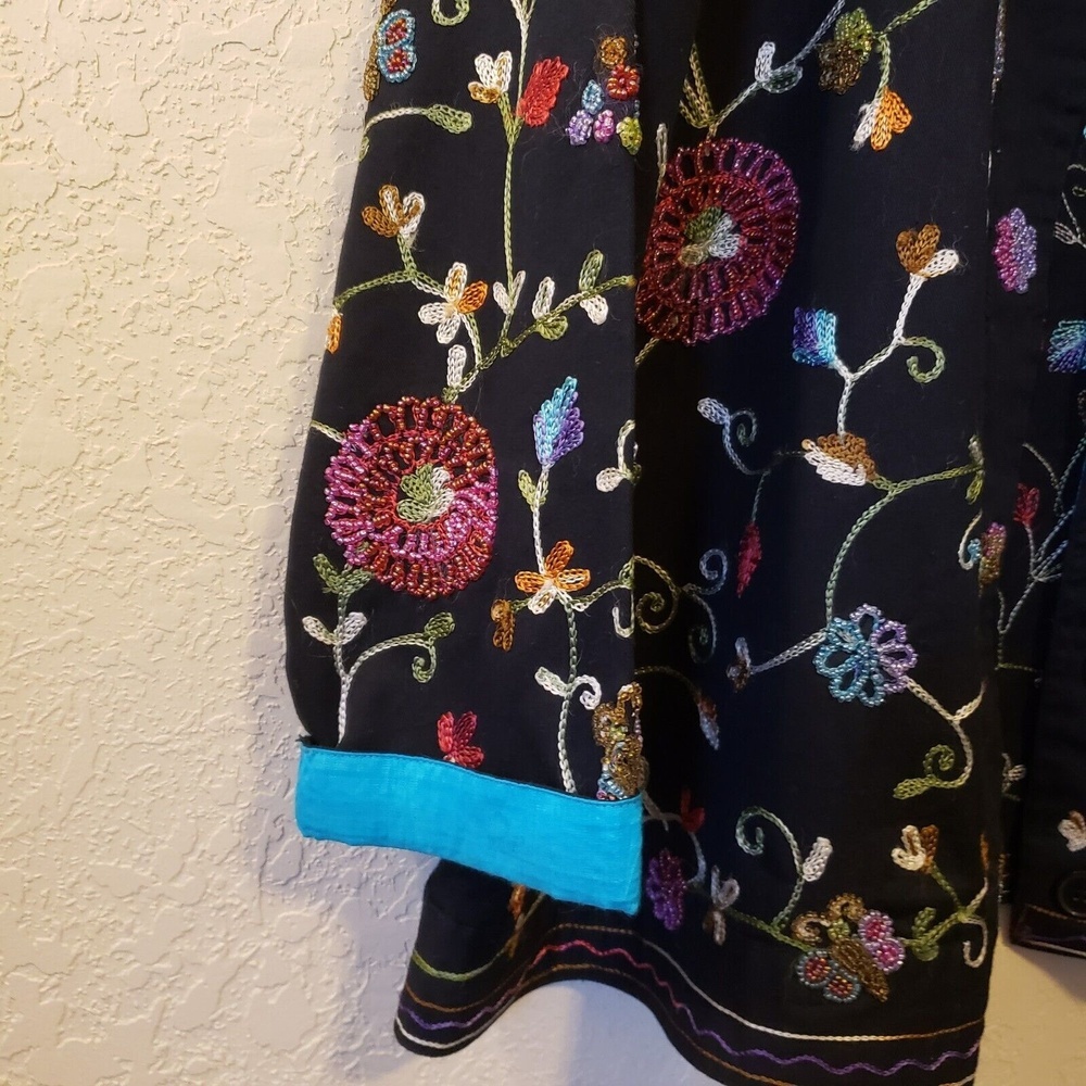 Quacker Factory NWOT Women's Embroidered Beaded Jacket Size Medium - Picture 7 of 10